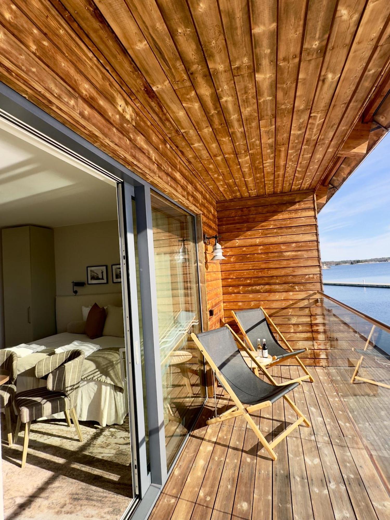 Slottsholmen Hotell Och Restaurang ベステルビーク エクステリア 写真