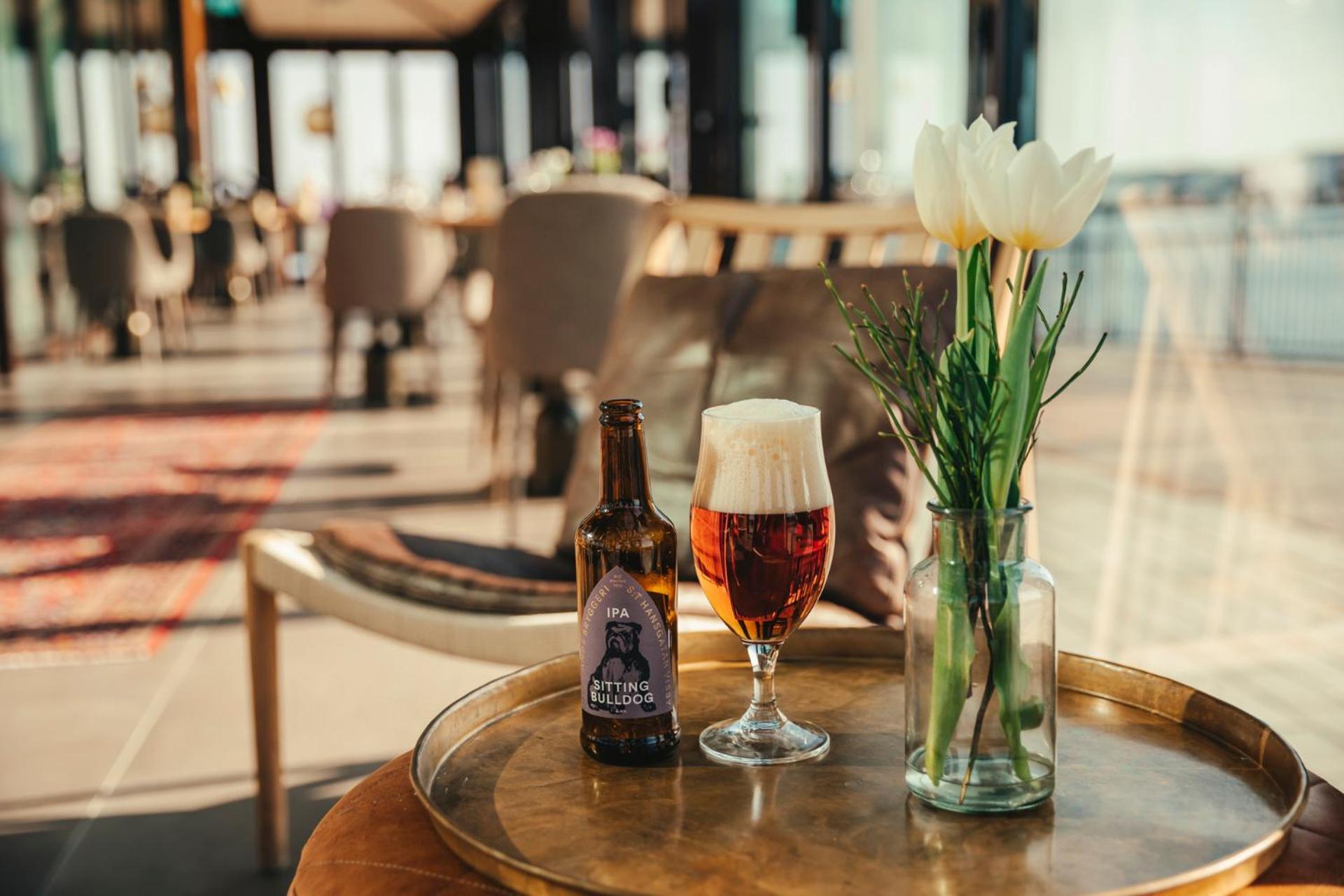 Slottsholmen Hotell Och Restaurang ベステルビーク エクステリア 写真