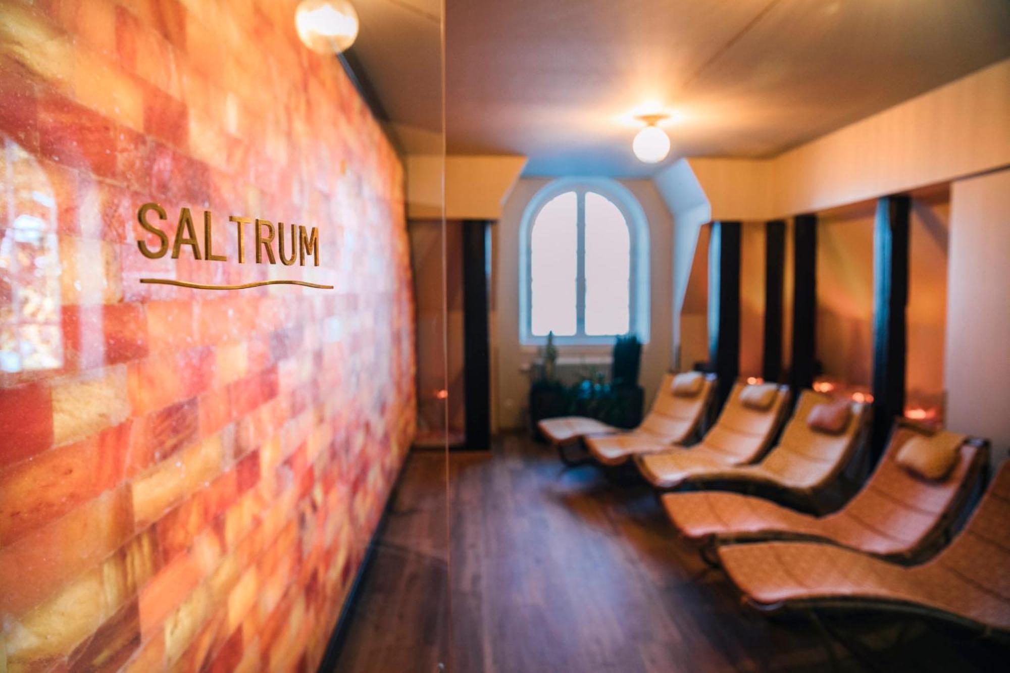 Slottsholmen Hotell Och Restaurang ベステルビーク エクステリア 写真