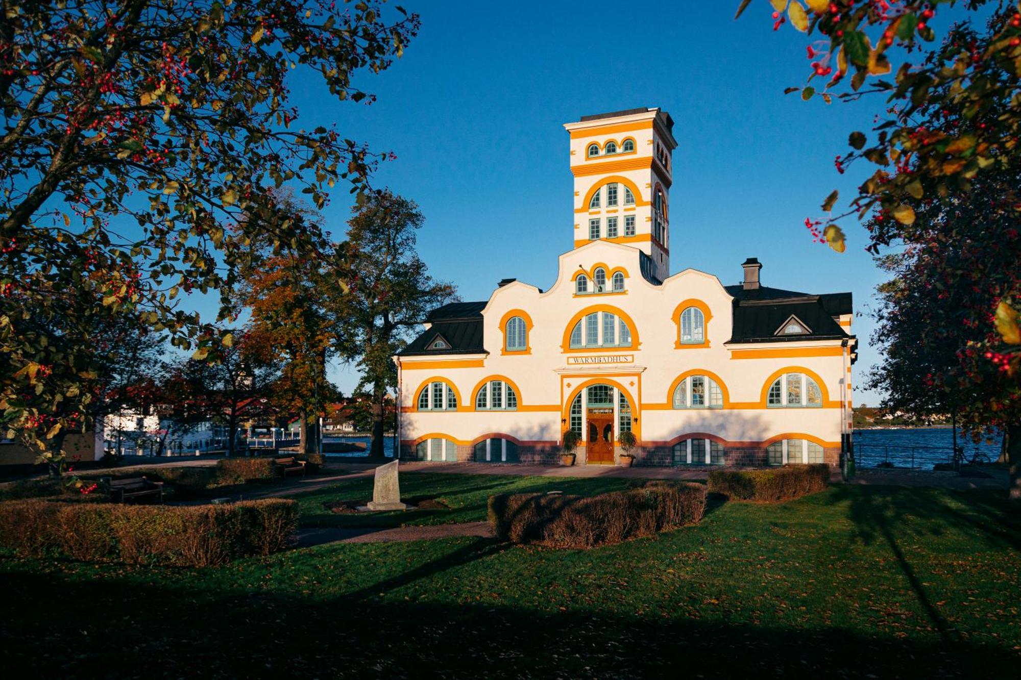 Slottsholmen Hotell Och Restaurang ベステルビーク エクステリア 写真