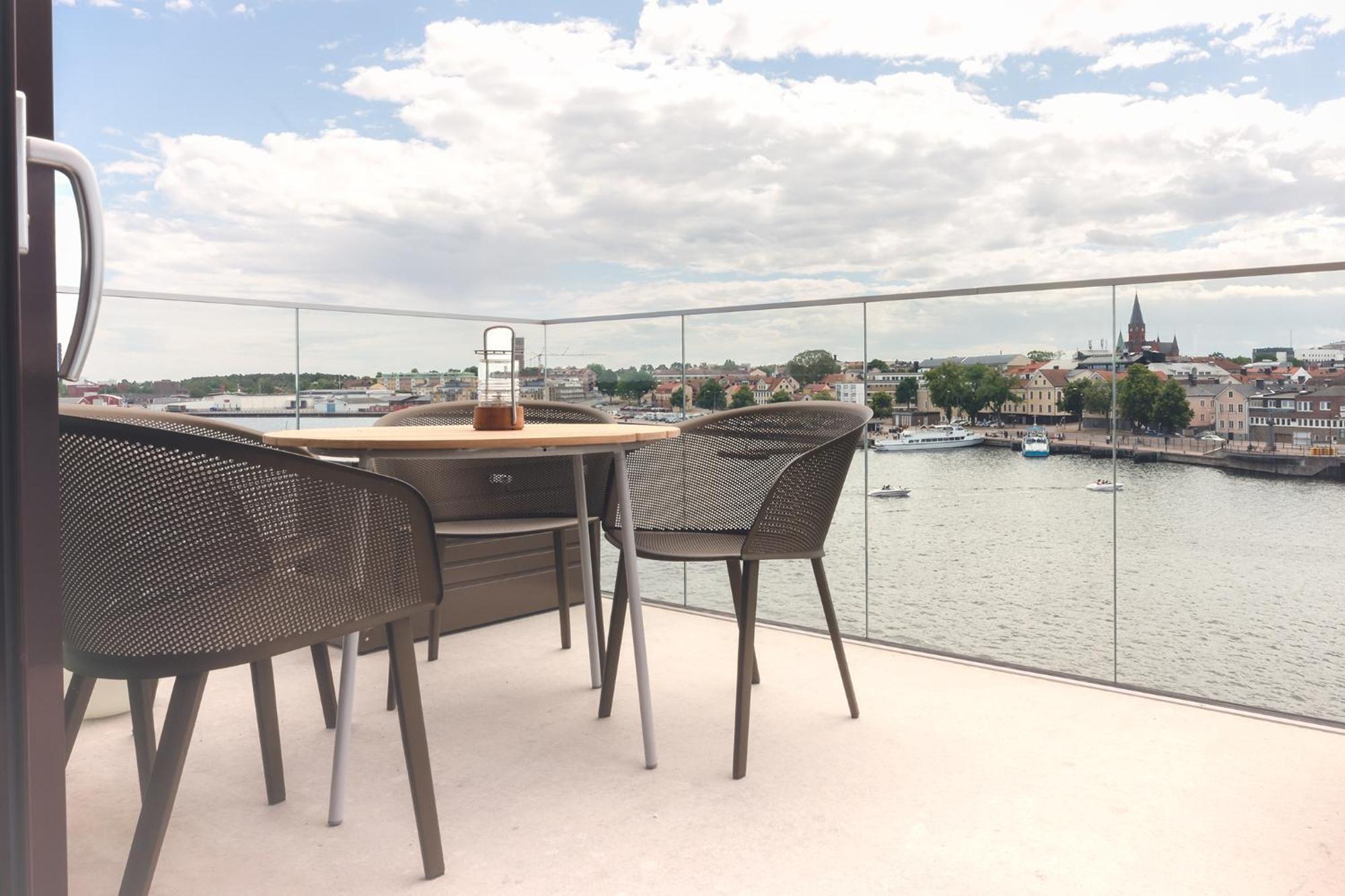 Slottsholmen Hotell Och Restaurang ベステルビーク エクステリア 写真